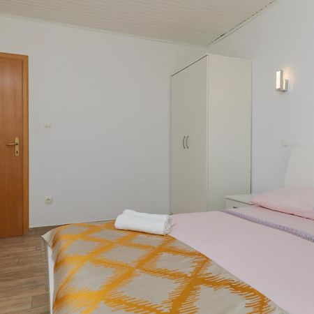 Apartments By The Sea Duce, Omis - 2992 Dugi Rat Δωμάτιο φωτογραφία