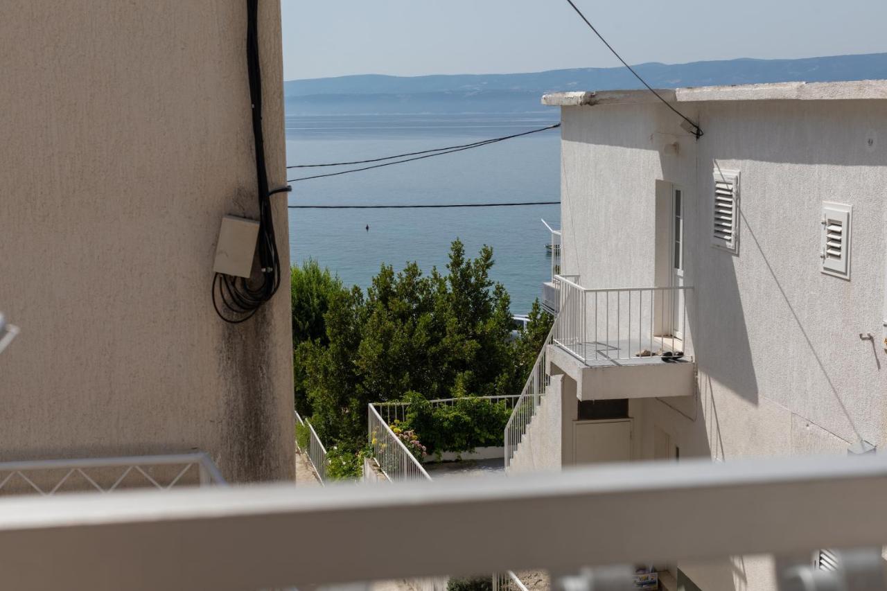 Apartments By The Sea Duce, Omis - 2992 Dugi Rat Εξωτερικό φωτογραφία